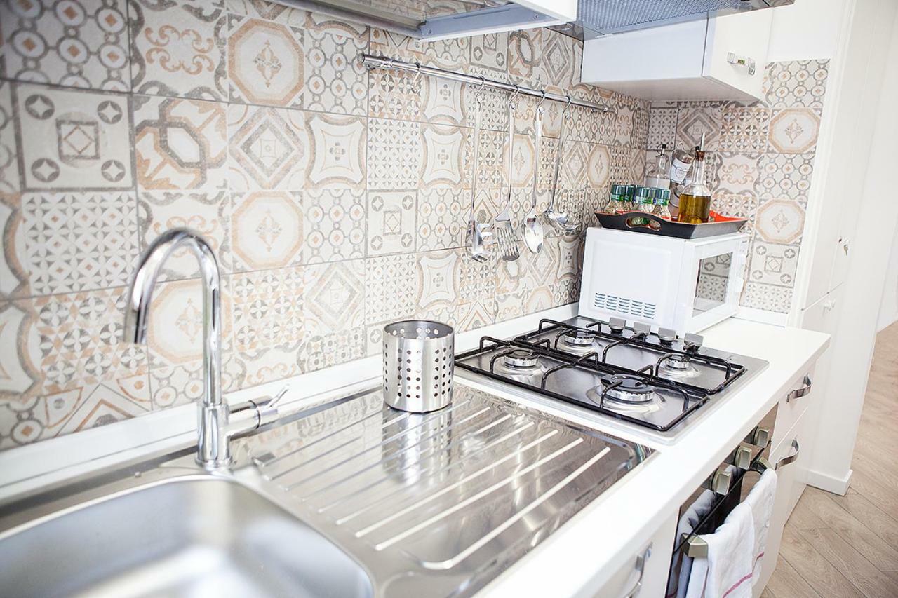 Rhome Merulana روما المظهر الخارجي الصورة